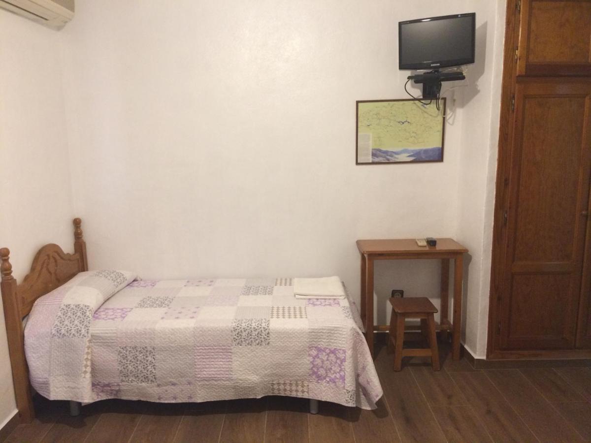 El Cruce Hornos Hotell Exteriör bild