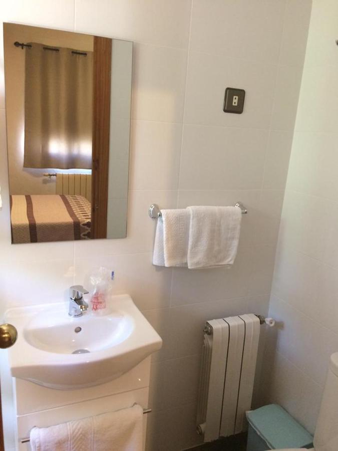 El Cruce Hornos Hotell Exteriör bild