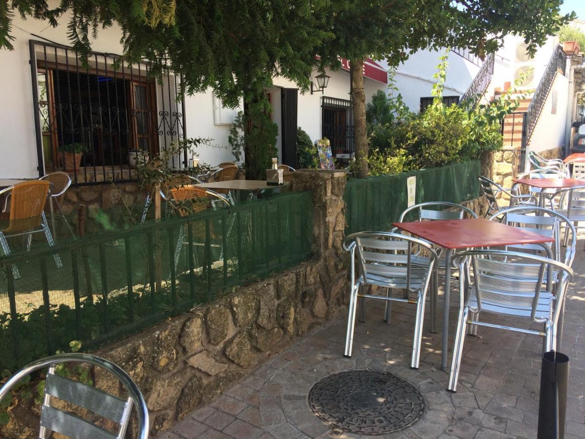 El Cruce Hornos Hotell Exteriör bild